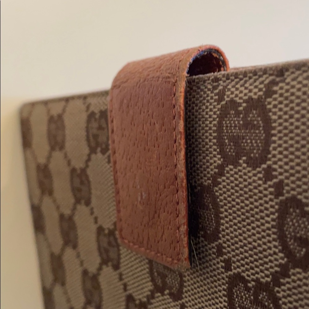 Gucci Wallet - Picture 10 of 11